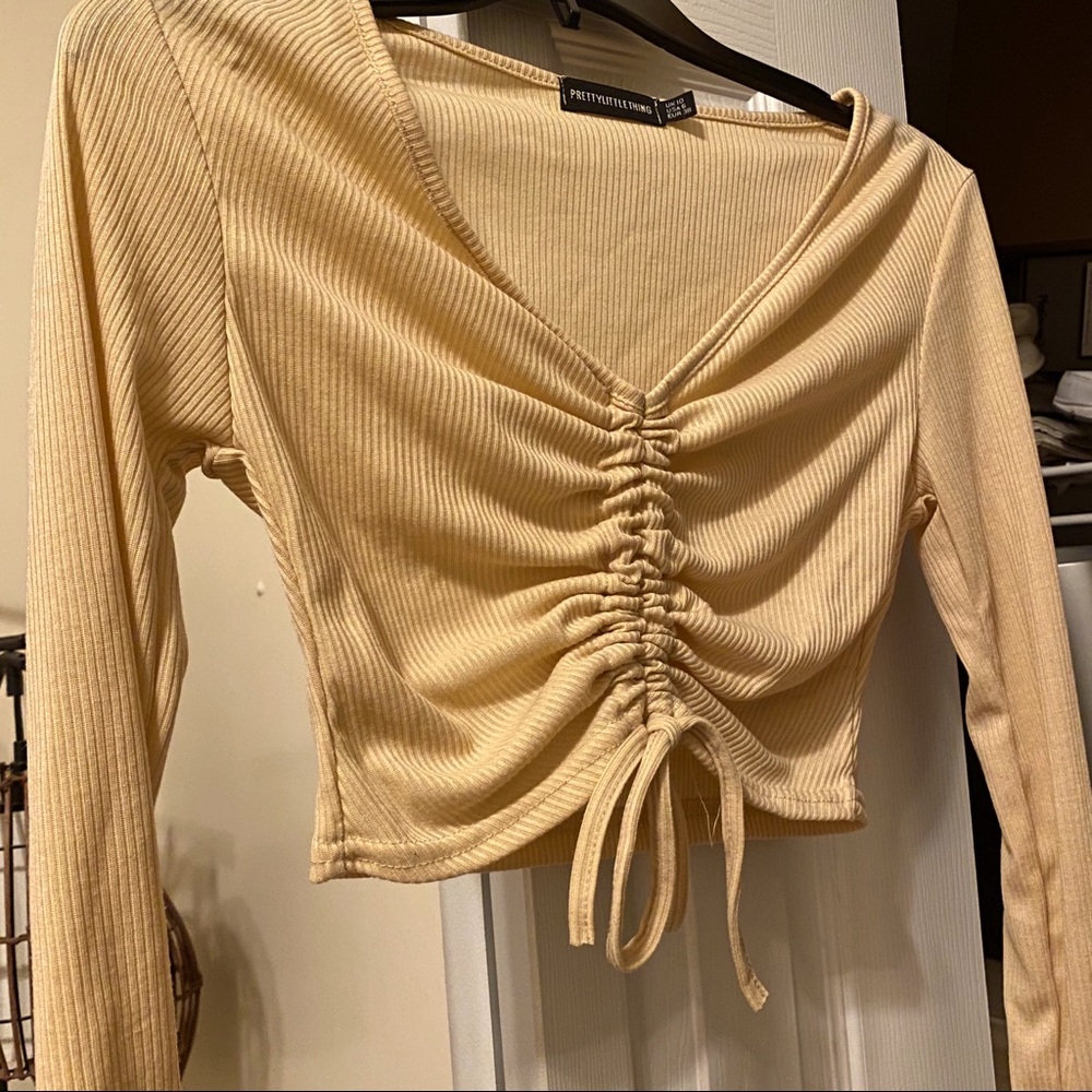 ribbed long sleeve ruched front crop top